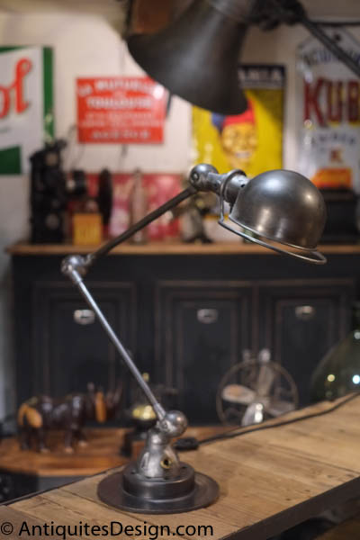 lampe articule atelier Jielde ancienne